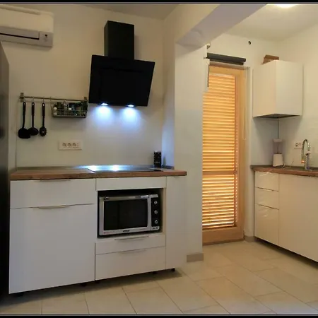 Jan 6 Apartmán *